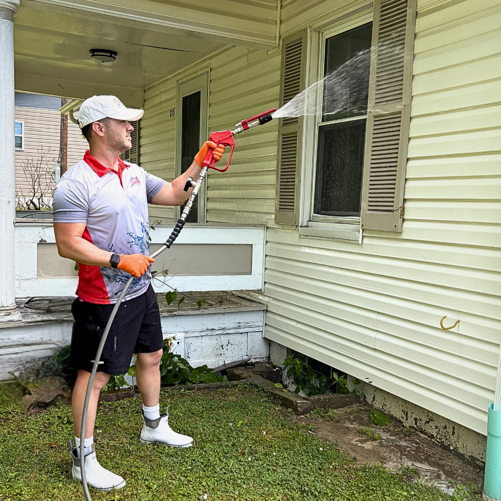 Oasis Power Washing House Wash